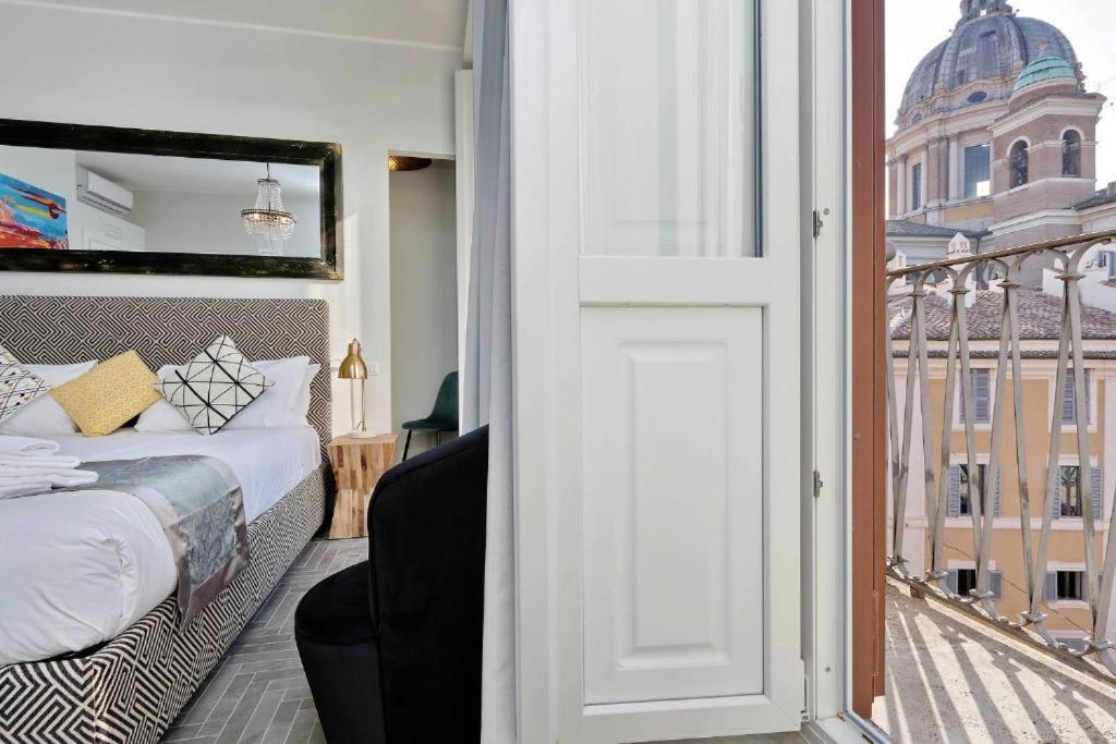 Della Croce Rooms โรม ภายนอก รูปภาพ
