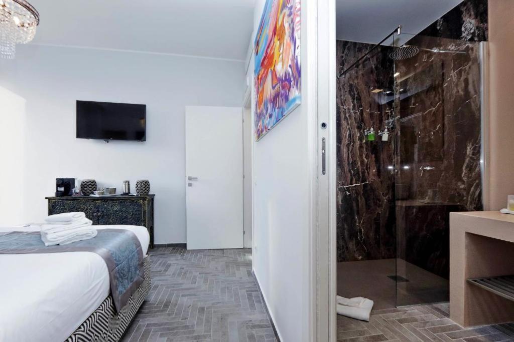 Della Croce Rooms โรม ภายนอก รูปภาพ